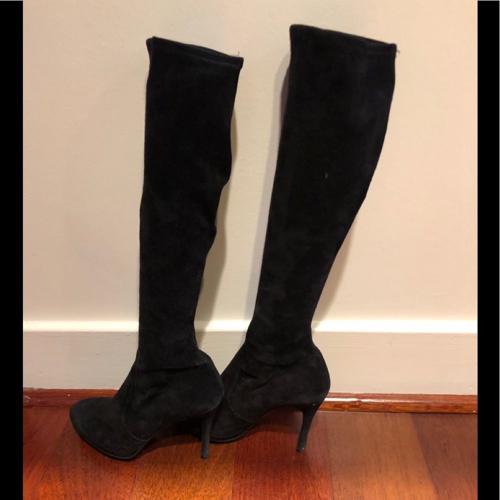 Stuart Weitzman
Give It Up Suede Boots